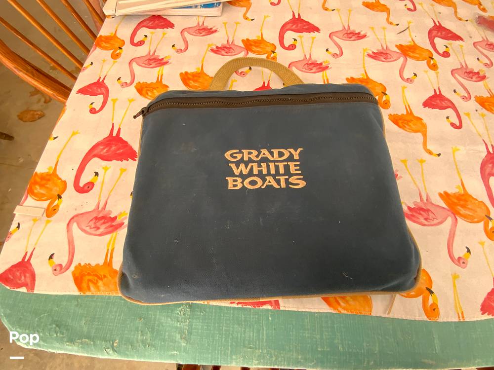 Slide: The Image of Grady-White 209 Escape 1998 - 14674684