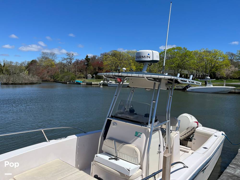 Slide: The Image of Grady-White 222 Fisherman 2004 - 15399807