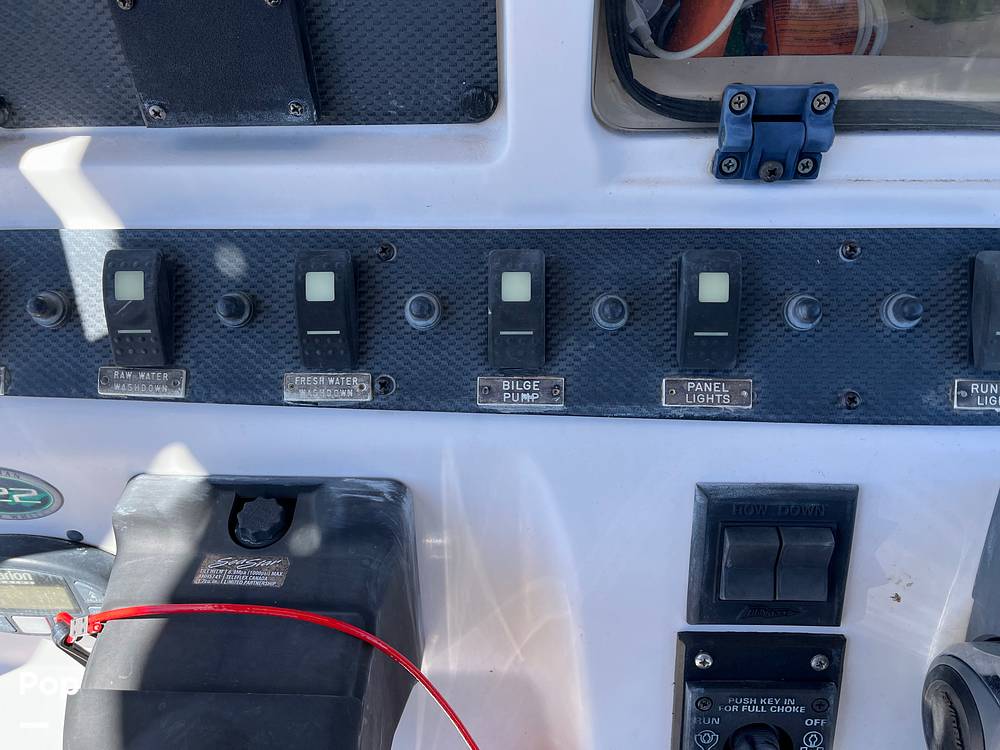 Slide: The Image of Grady-White 222 Fisherman 2004 - 15399829