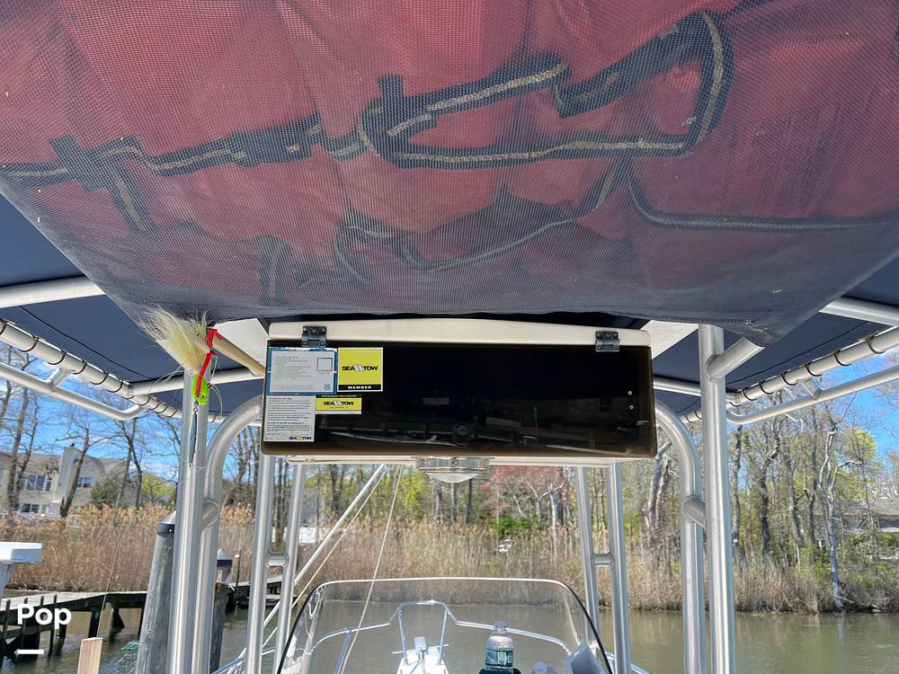 Slide: The Image of Grady-White 222 Fisherman 2004 - 15399834