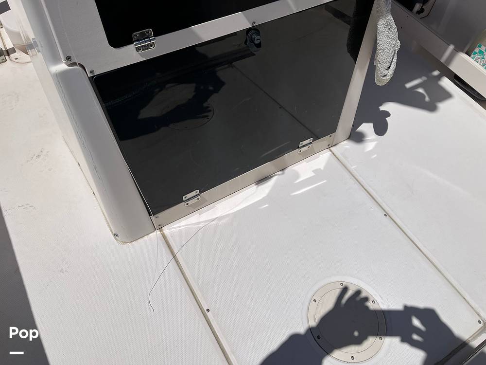 Slide: The Image of Grady-White 222 Fisherman 2004 - 15399836