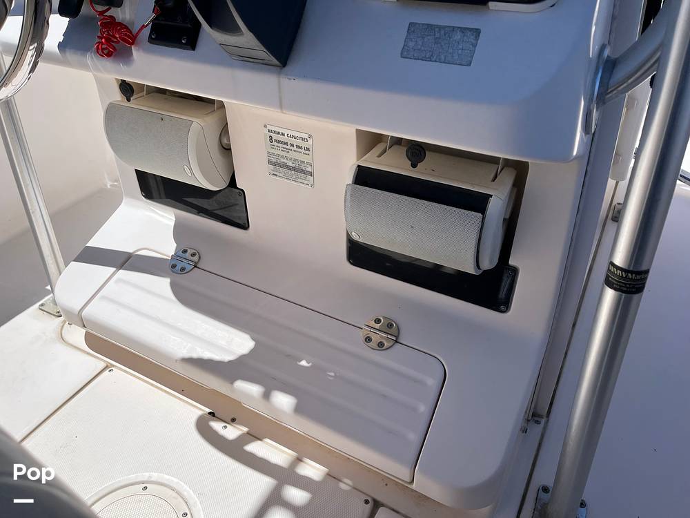 Slide: The Image of Grady-White 222 Fisherman 2004 - 15399843