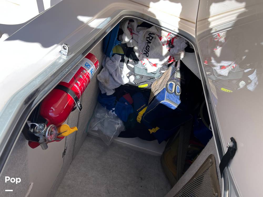 Slide: The Image of Grady-White 222 Fisherman 2004 - 15399854