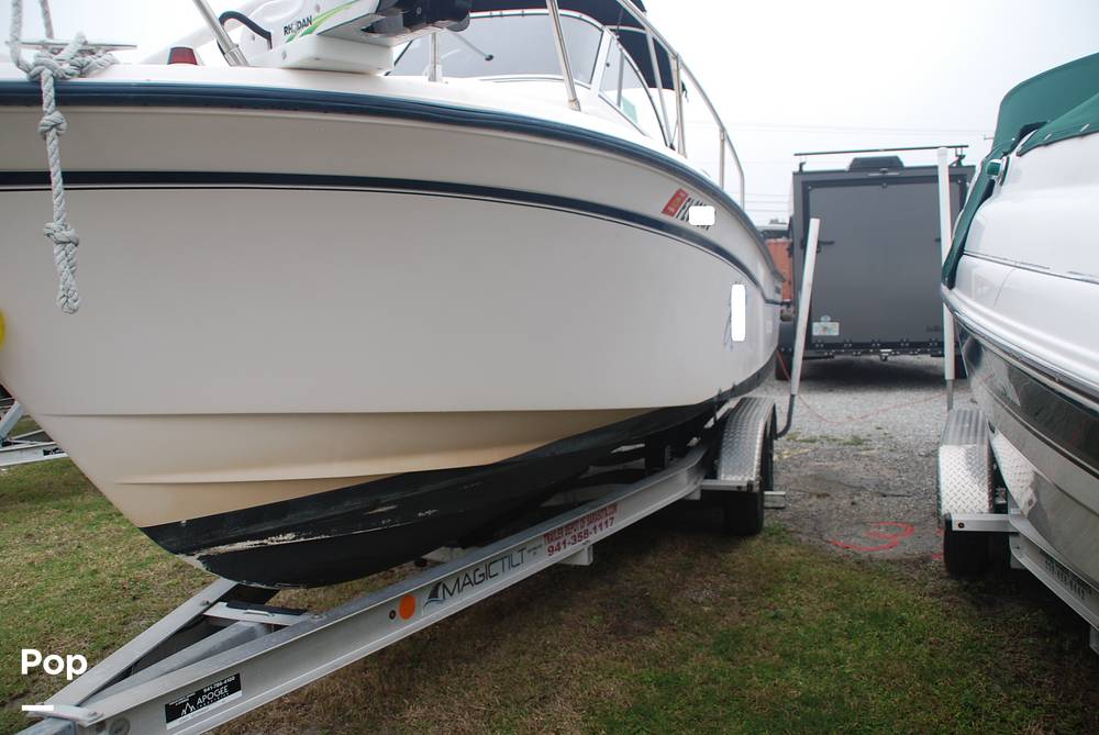 Slide: The Image of Grady-White 228 Seafarer 2000 - 13749707