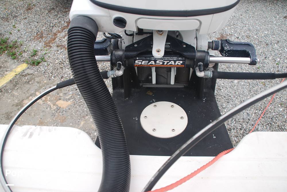 Slide: The Image of Grady-White 228 Seafarer 2000 - 13749834