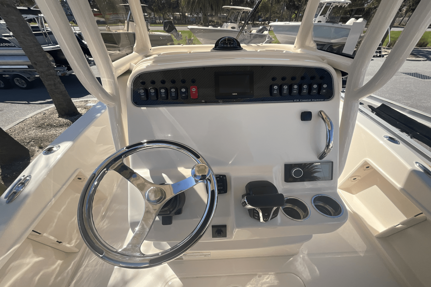 Slide: The Image of Grady-White 231 CE 2024 - 13