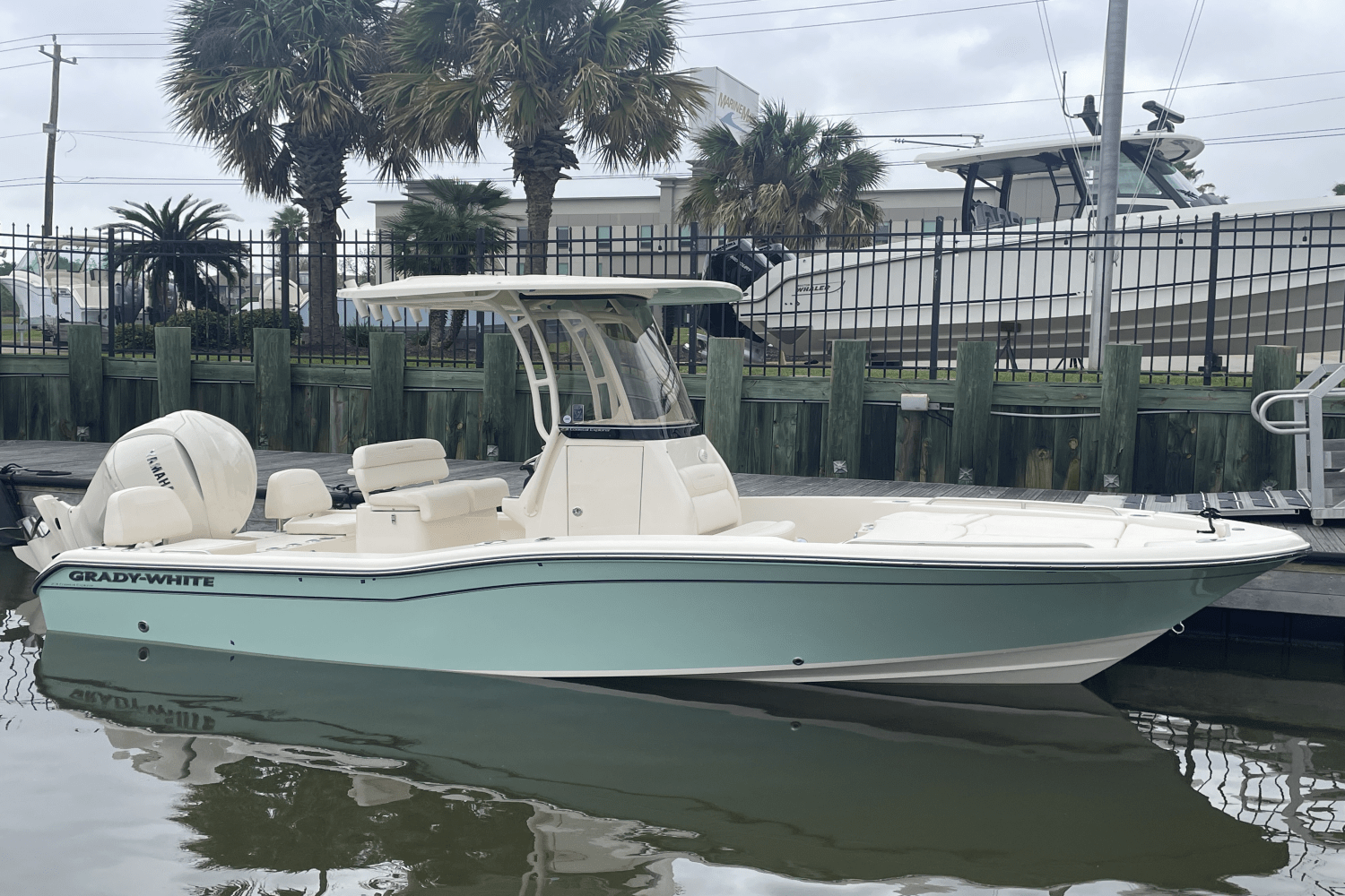 Slide: The Image of Grady-White 231 CE 2024 - 14