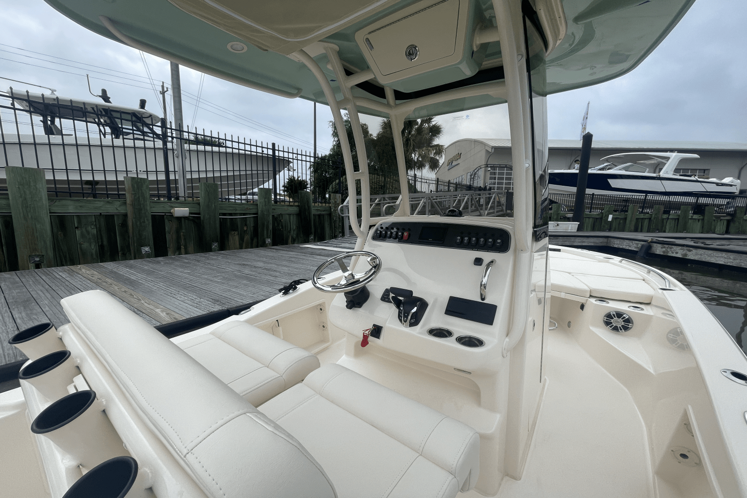 Slide: The Image of Grady-White 231 CE 2024 - 7