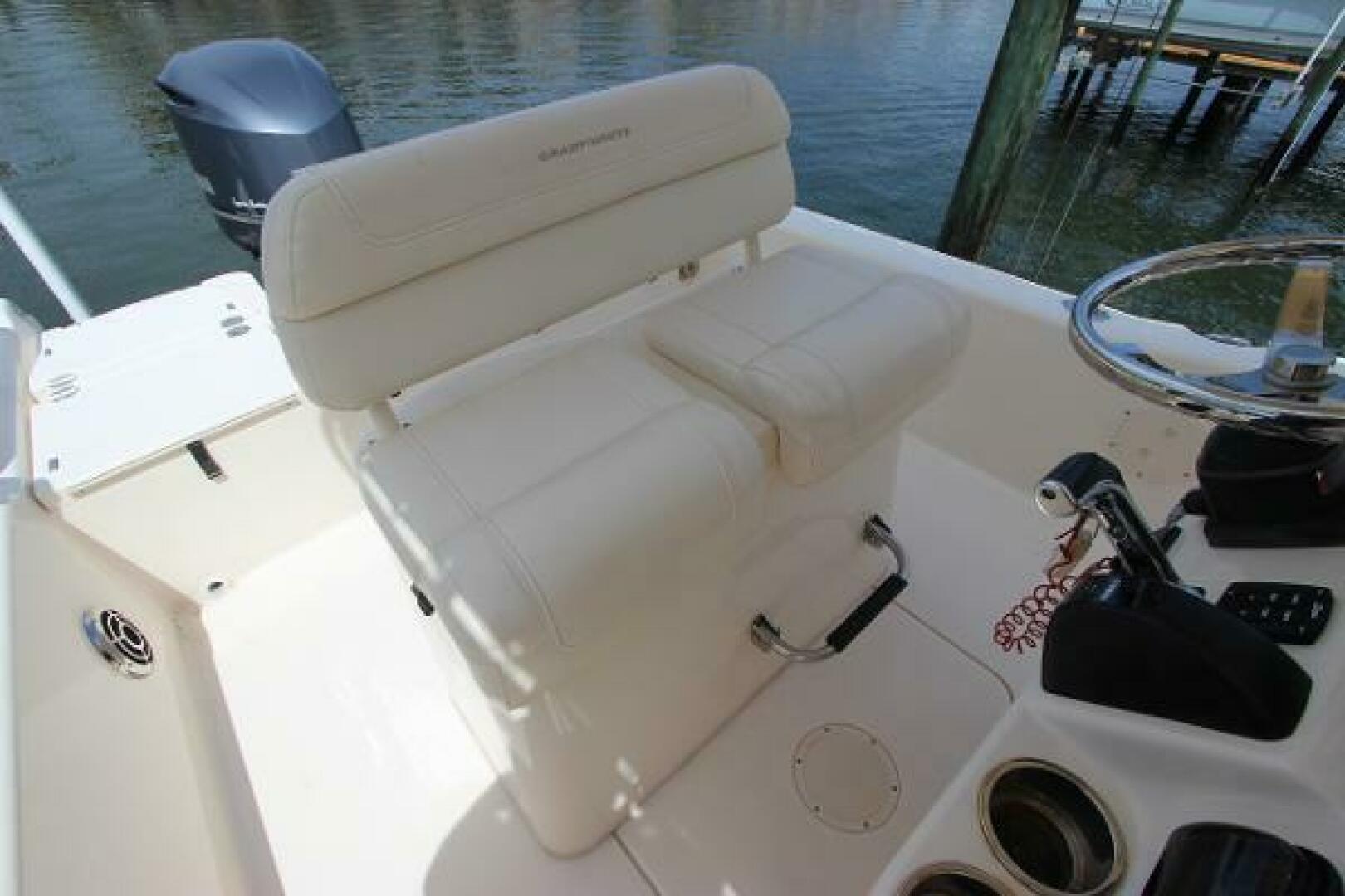 Slide: The Image of Grady-White 251 Coastal Explorer 2015 - 4795578