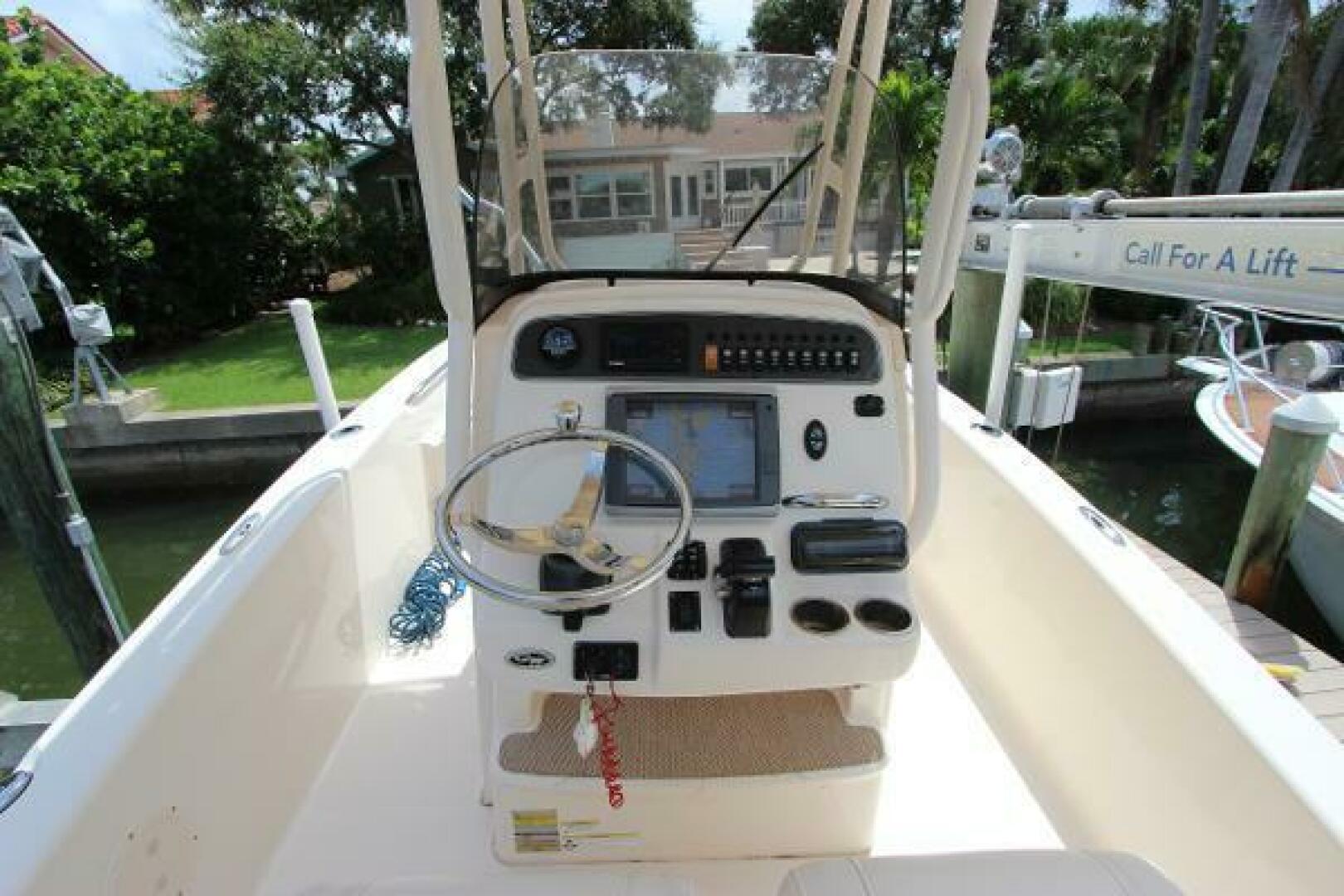 Slide: The Image of Grady-White 251 Coastal Explorer 2015 - 4795581