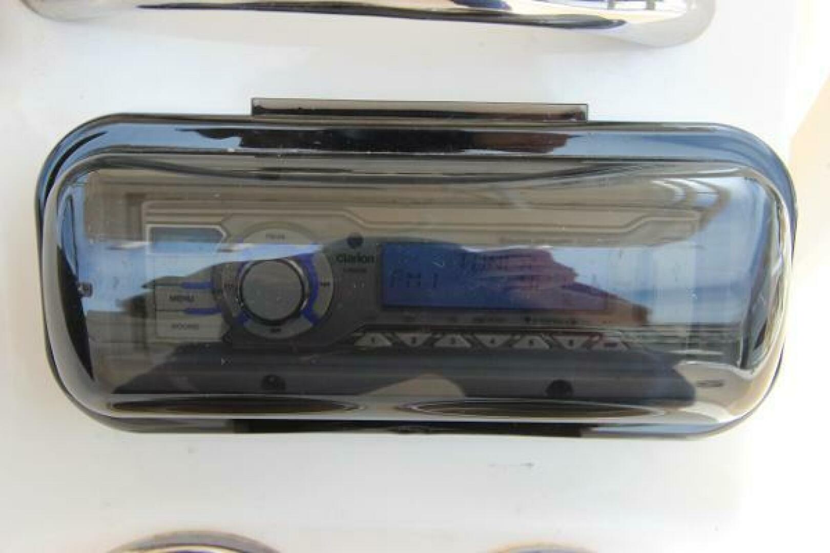 Slide: The Image of Grady-White 251 Coastal Explorer 2015 - 4795590