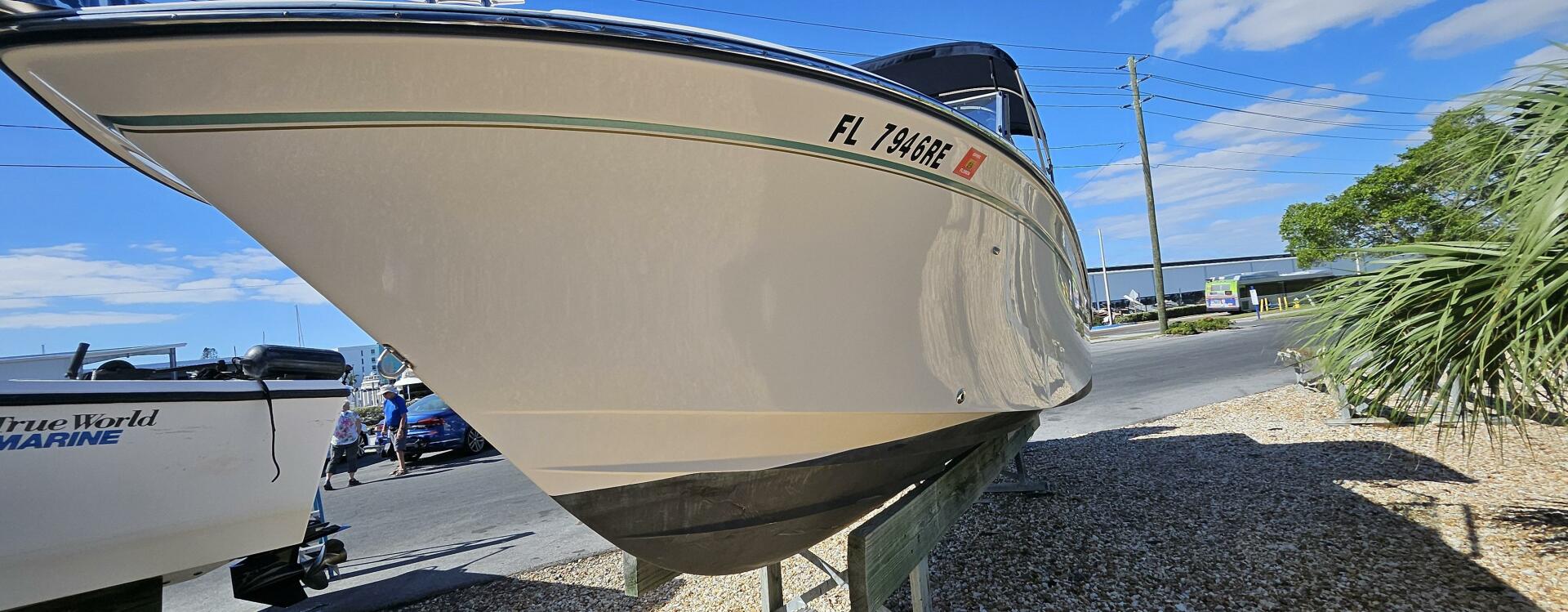 Slide: The Image of Grady-White 255 Freedom 2012 - 5124877