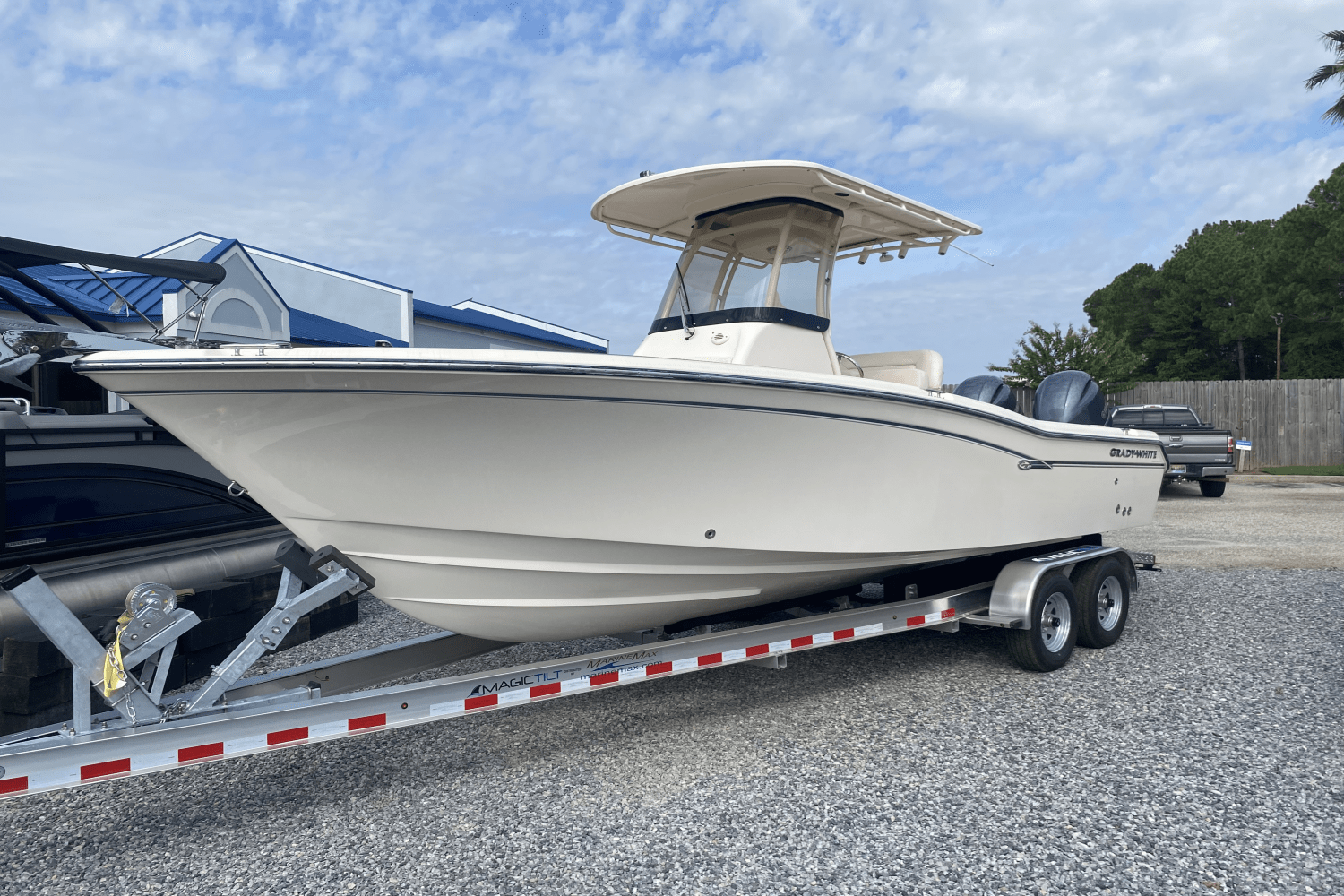 Slide: The Image of Grady-White 257 FISHERMAN 2017 - 2