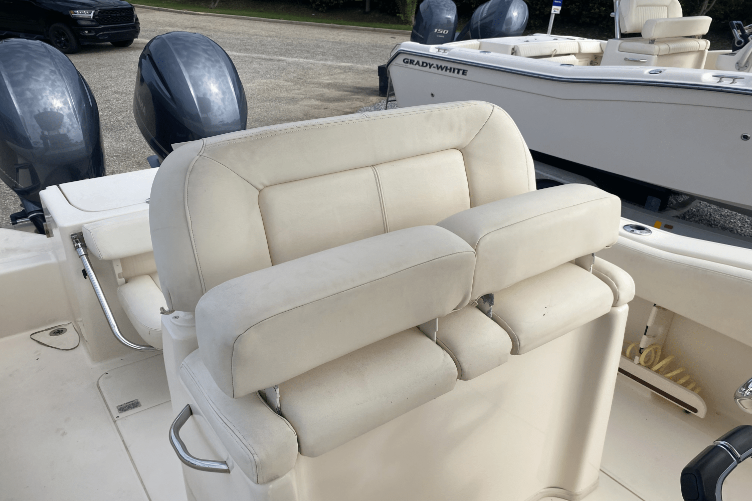 Slide: The Image of Grady-White 257 FISHERMAN 2017 - 6