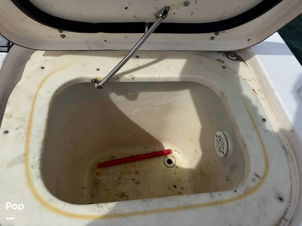 Slide: The Image of Grady-White 272 Sailfish 1998 - 15415004