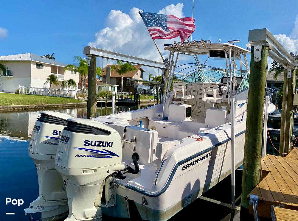 Slide: The Image of Grady-White 272 SAILFISH 2000 - 12838111