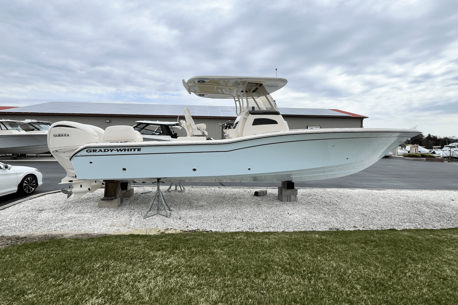 Slide: The Image of Grady-White 281 CE 2025 - 2