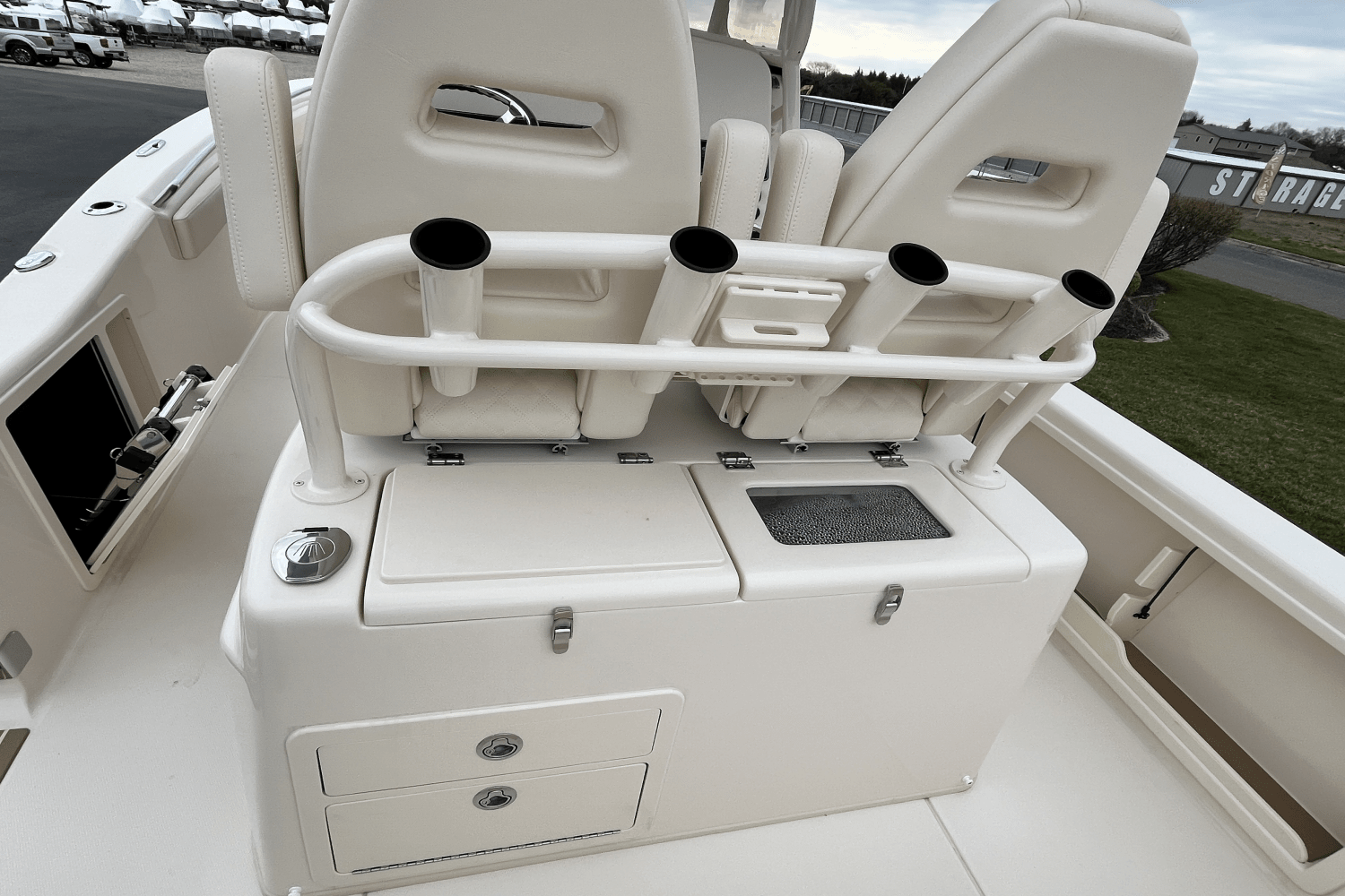 Slide: The Image of Grady-White 281 CE 2025 - 4