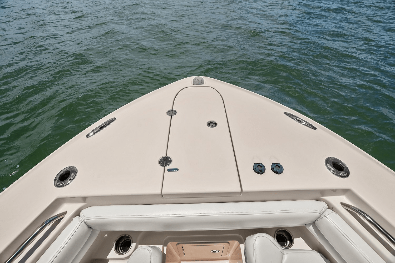 Slide: The Image of Grady-White 306 CANYON 2018 - 10