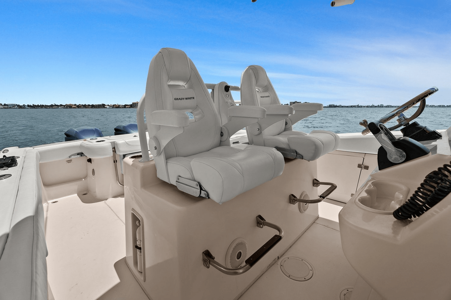 Slide: The Image of Grady-White 306 CANYON 2018 - 18