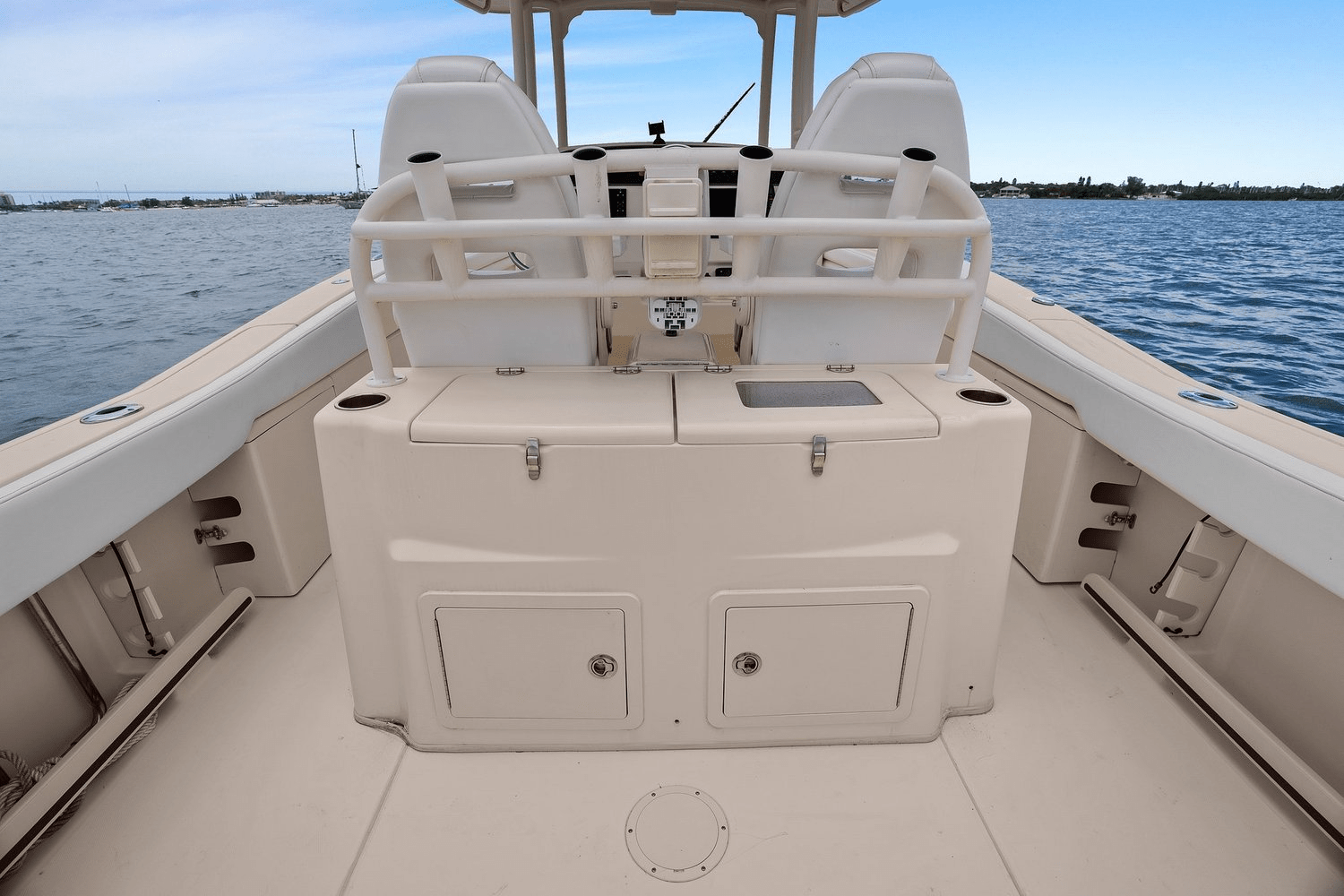 Slide: The Image of Grady-White 306 CANYON 2018 - 25