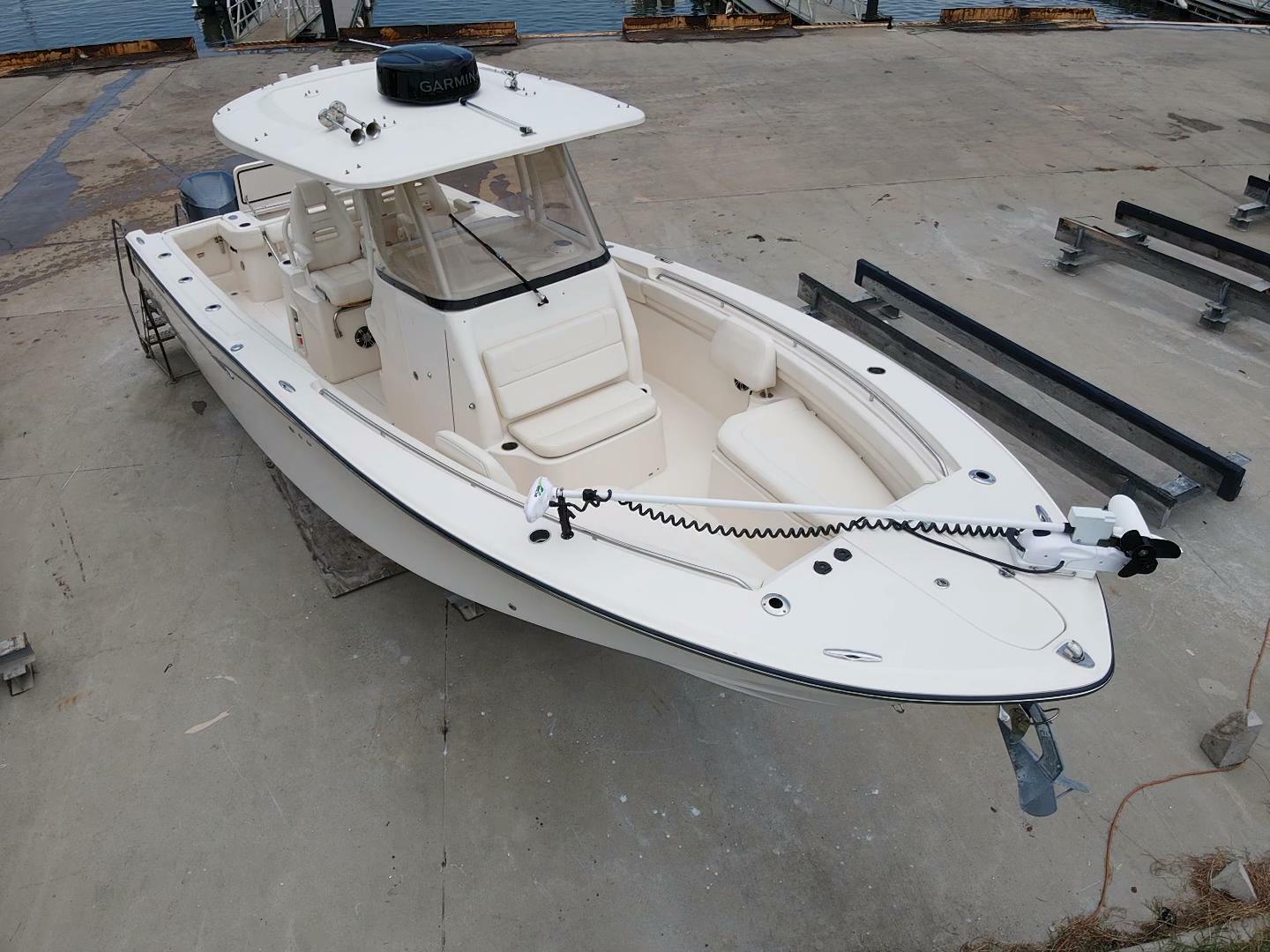 Slide: The Image of 2019 Grady-White 306 Canyon - 4570806
