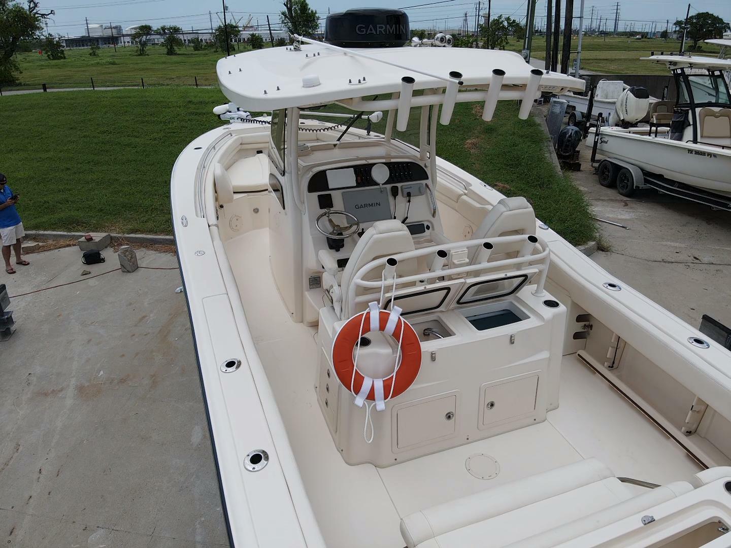 Slide: The Image of 2019 Grady-White 306 Canyon - 4570811