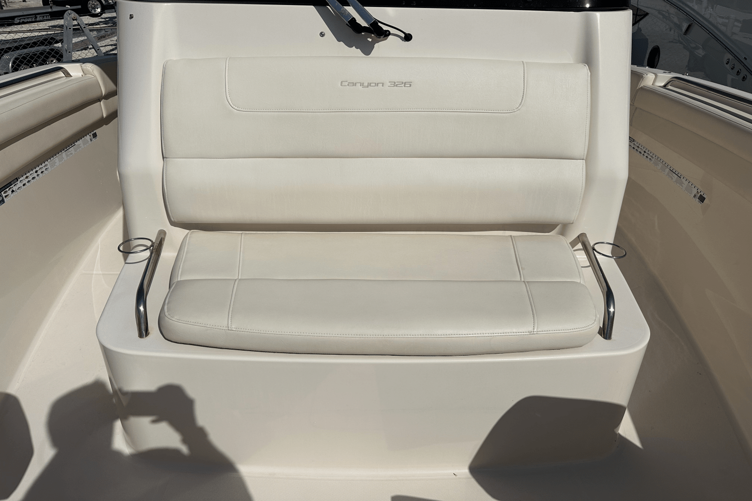 Slide: The Image of Grady-White 326 CANYON 2020 - 11