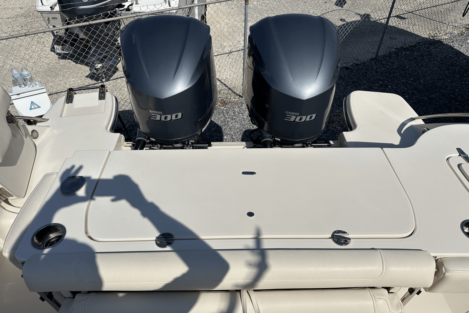 Slide: The Image of Grady-White 326 CANYON 2020 - 20