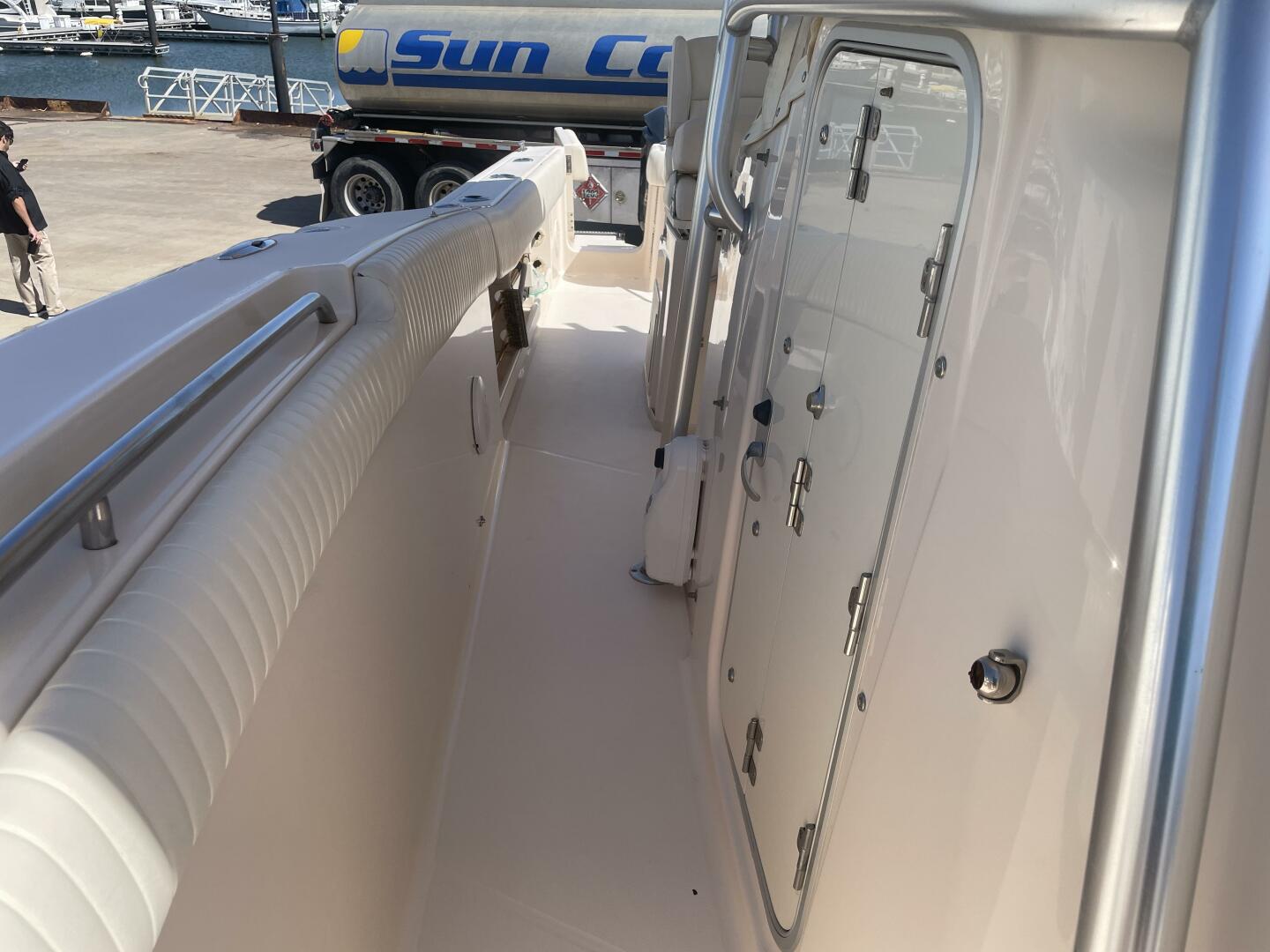 Slide: The Image of Grady-White 33 2008 - 5204740