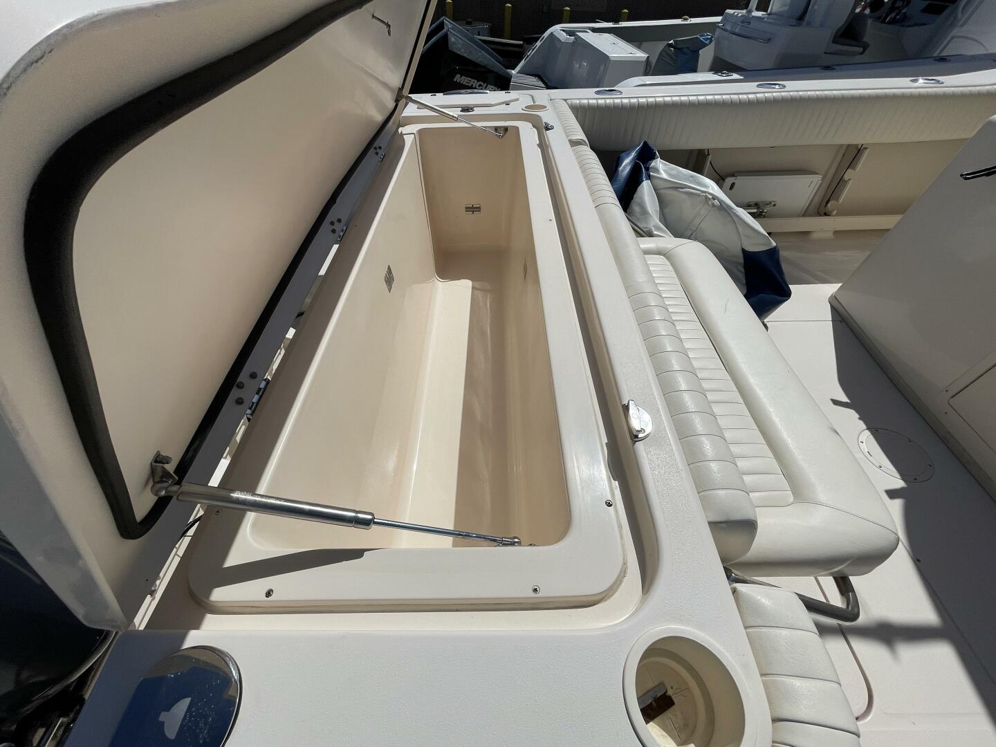 Slide: The Image of Grady-White 33 2008 - 5204758