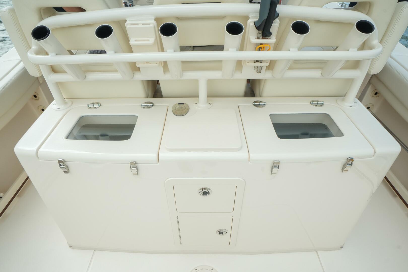 Slide: The Image of Grady-White 336 Canyon 2019 - 4591671