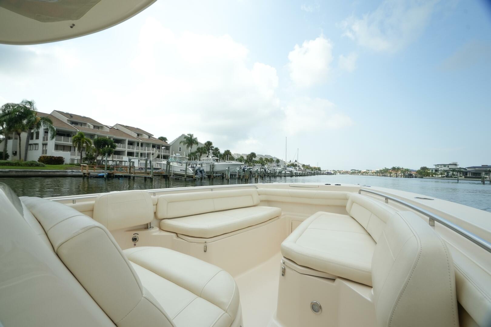 Slide: The Image of Grady-White 336 Canyon 2019 - 4591643