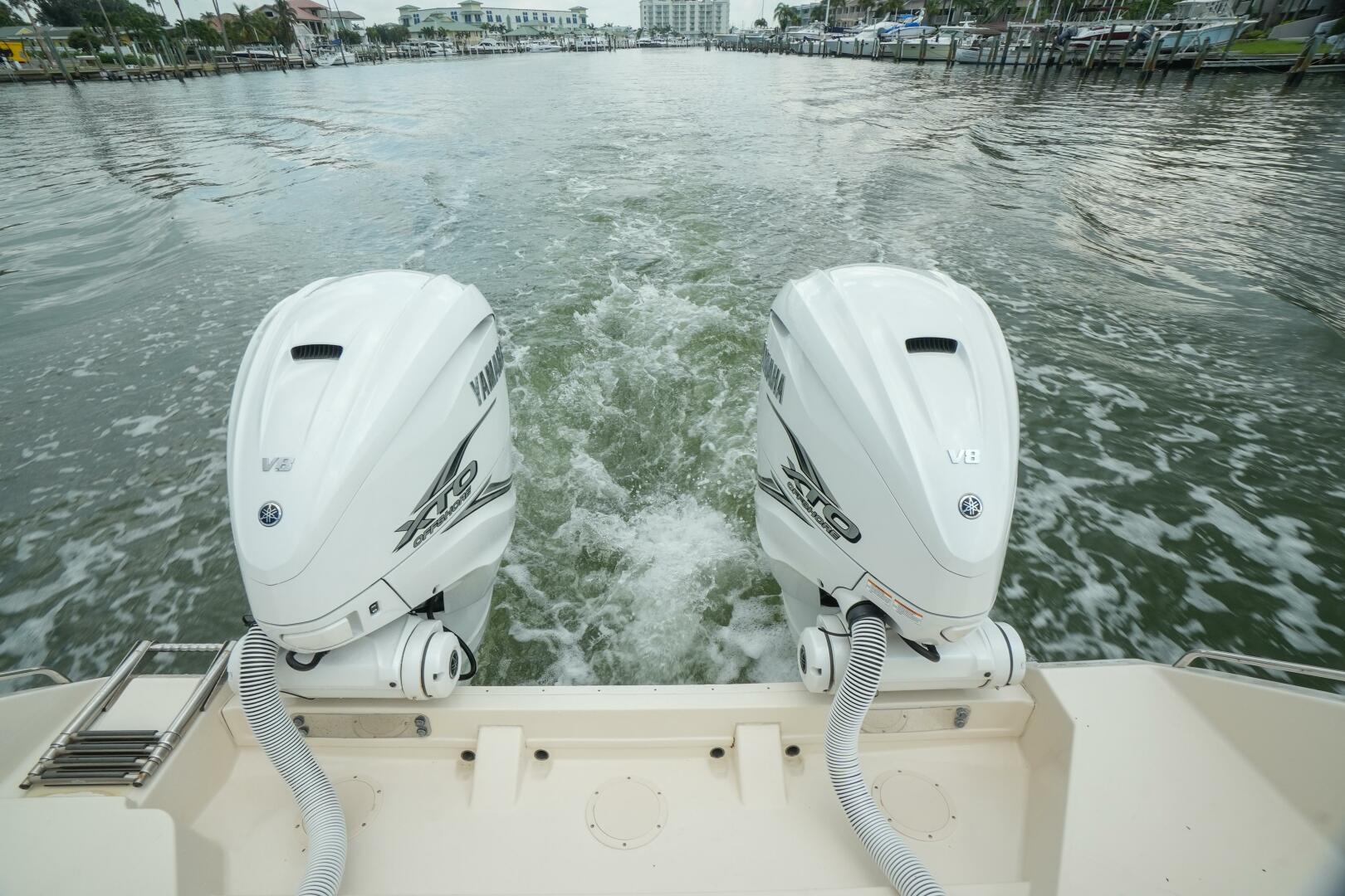 Slide: The Image of Grady-White 336 Canyon 2019 - 4591652