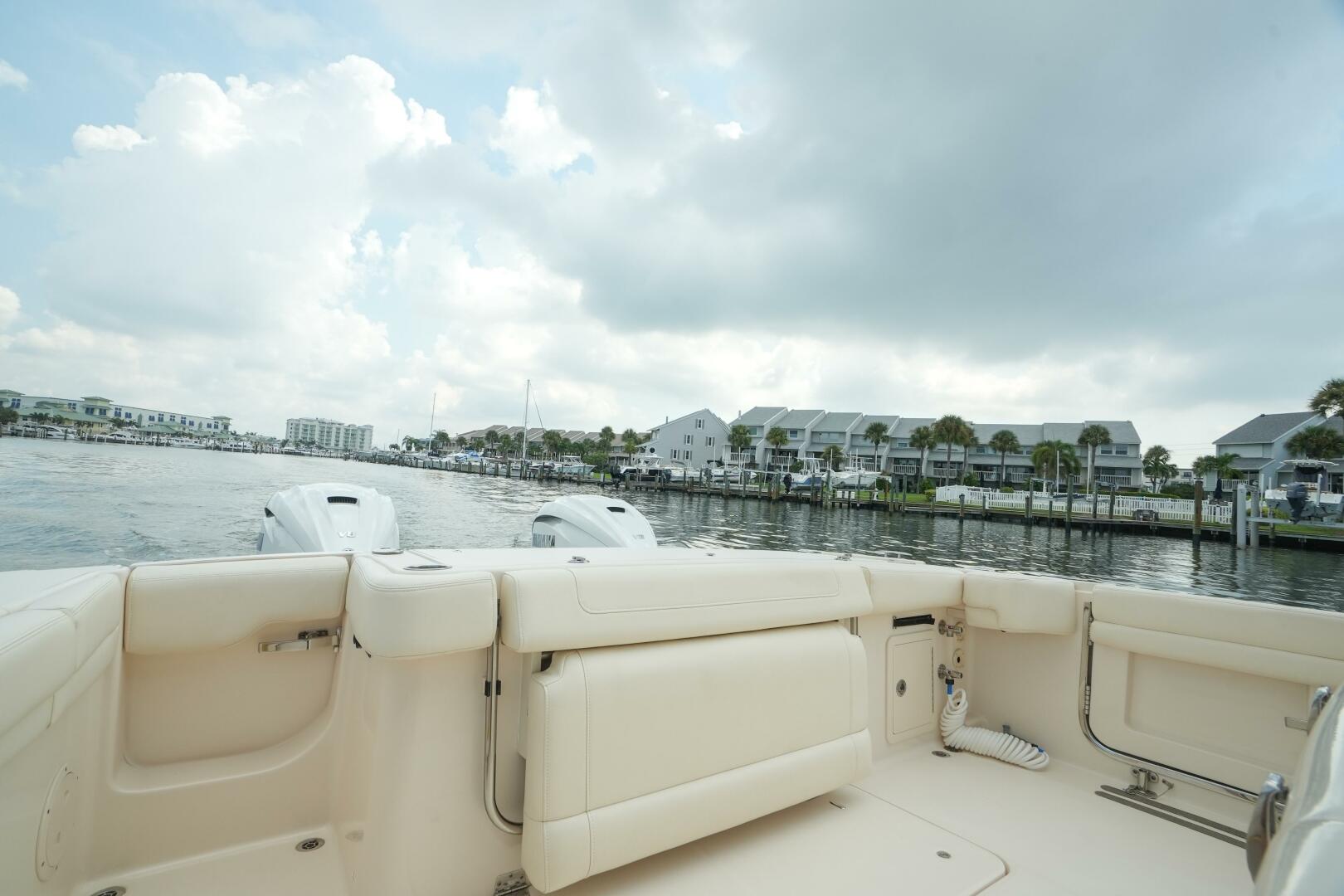 Slide: The Image of Grady-White 336 Canyon 2019 - 4591654