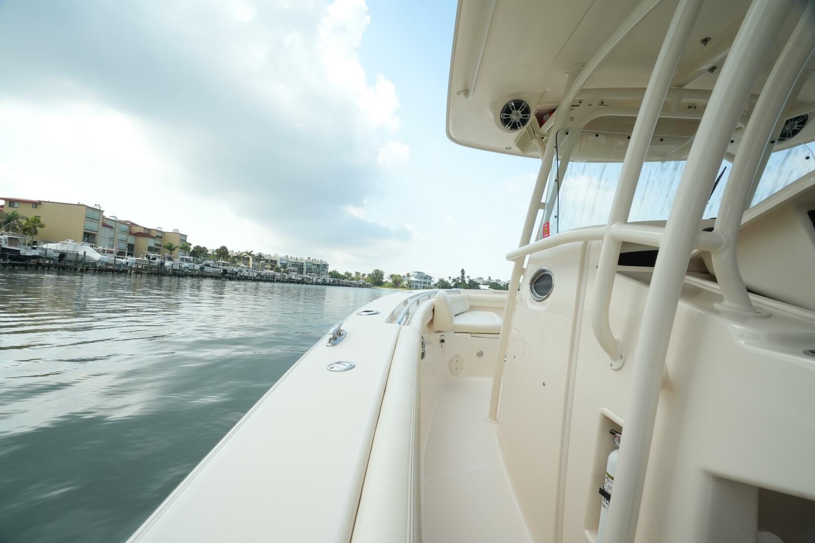 Slide: The Image of Grady-White 336 Canyon 2019 - 4591684