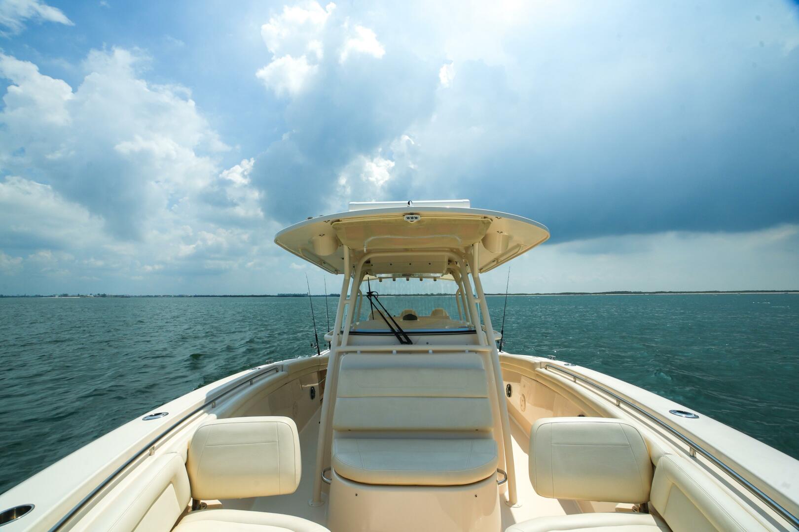 Slide: The Image of Grady-White 336 Canyon 2019 - 4591705