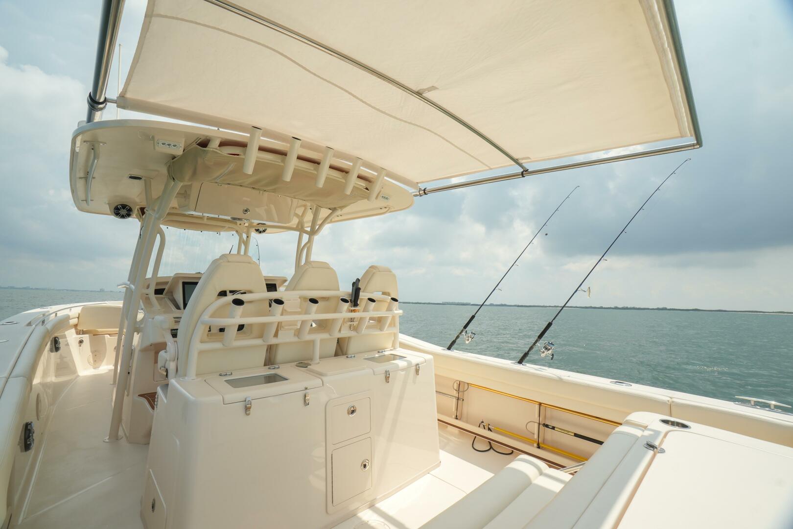 Slide: The Image of Grady-White 336 Canyon 2019 - 4591710