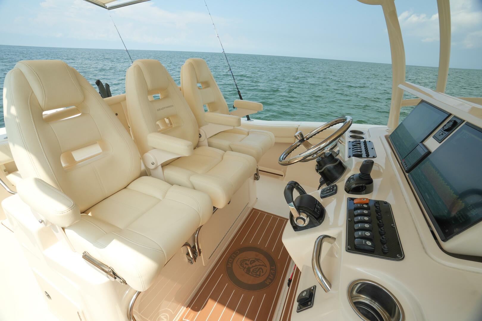 Slide: The Image of Grady-White 336 Canyon 2019 - 4591744