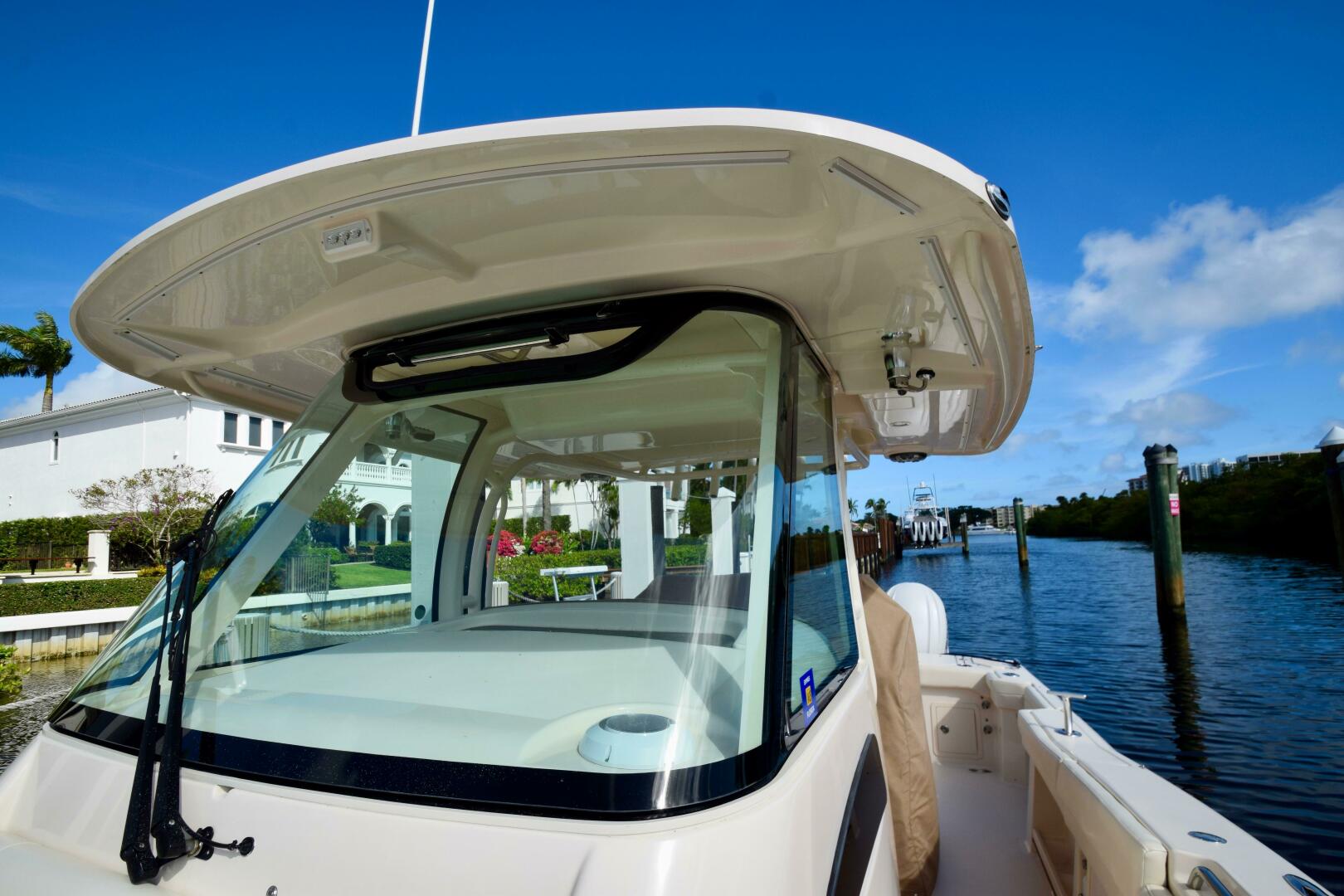 Slide: The Image of Grady-White 336 Canyon 2023 - 5253130