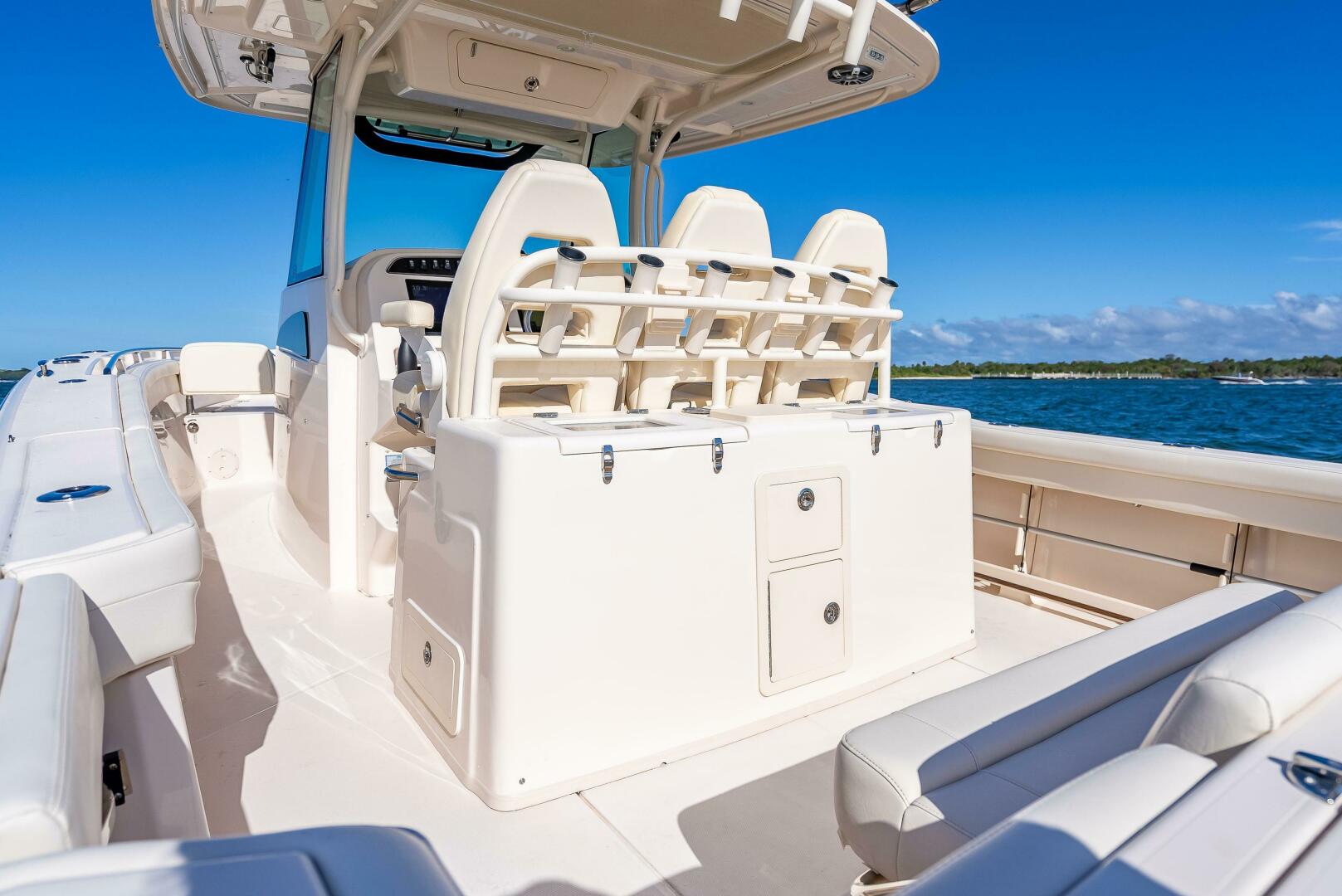 Slide: The Image of Grady-White 336 Canyon 2023 - 5253191