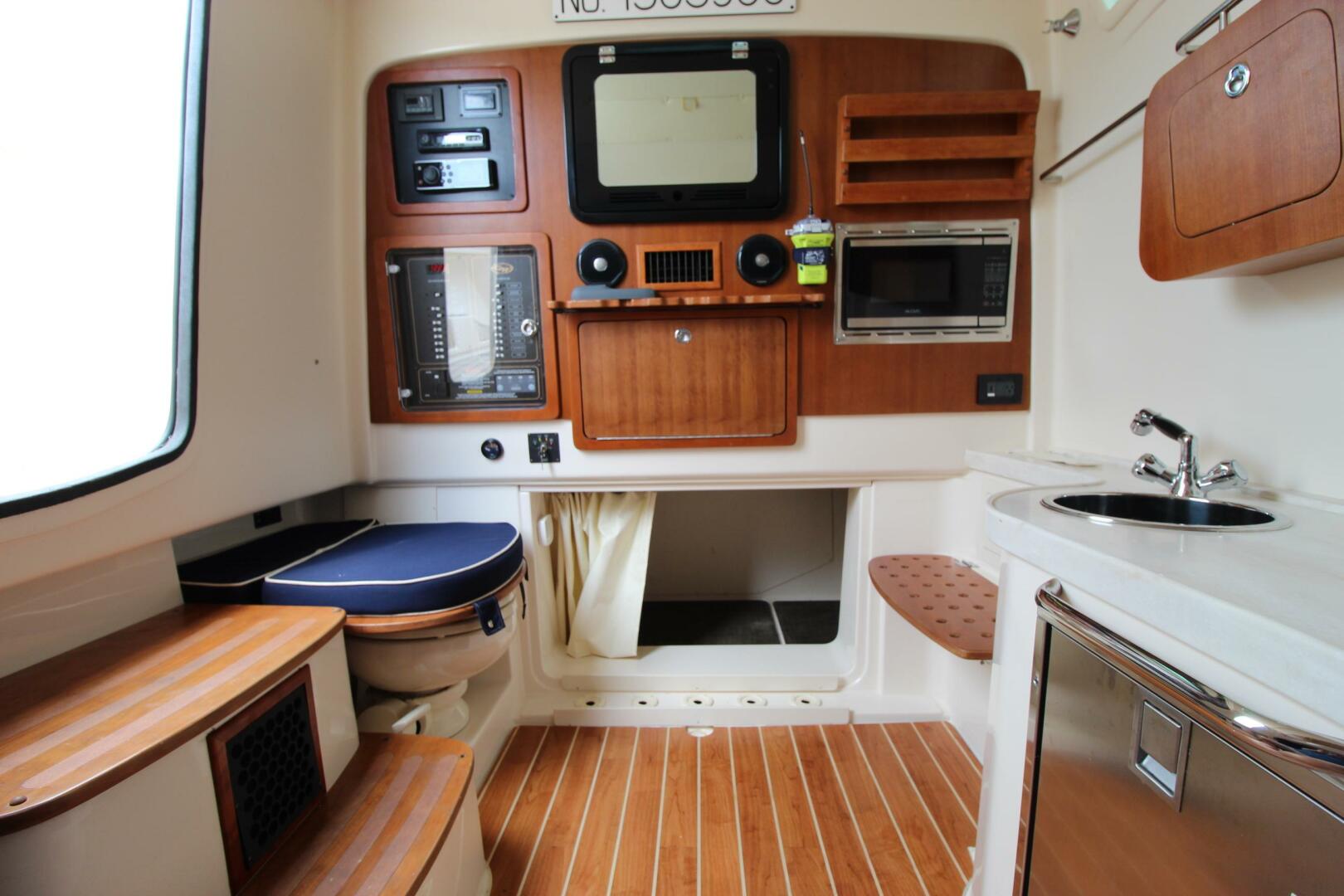 Slide: The Image of Grady-White Canyon 2018 - 3933200