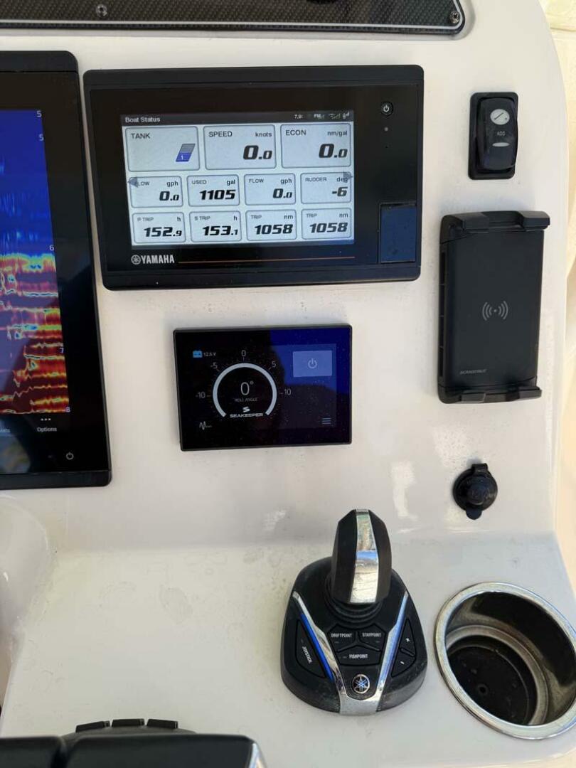 Slide: The Image of Grady-White Canyon 336 2022 - 5150151