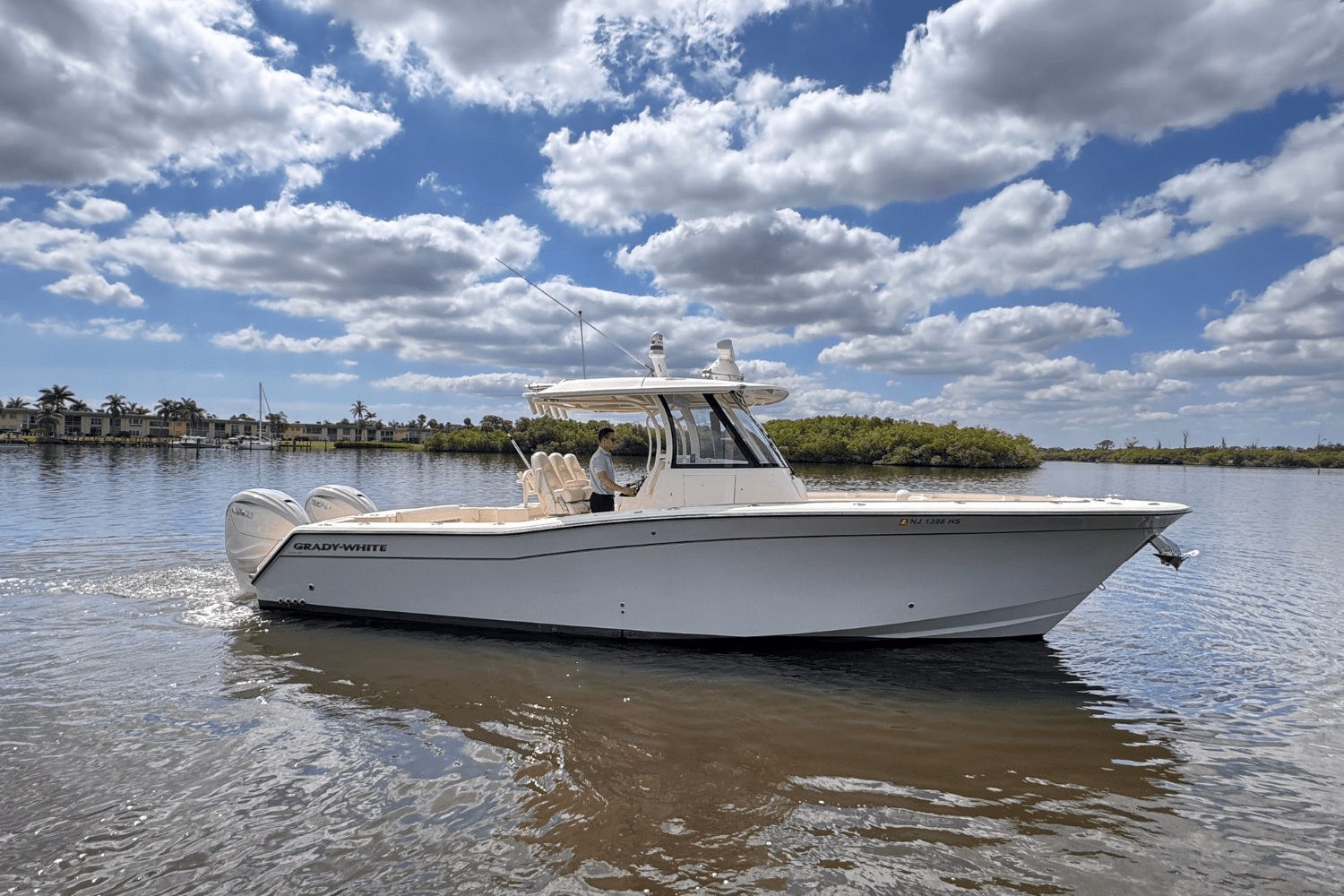 Slide: The Image of Grady-White Canyon 336 2023 - 0