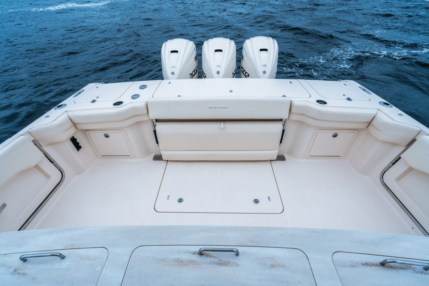 Slide: The Image of Grady-White Canyon 386 2026 - 4