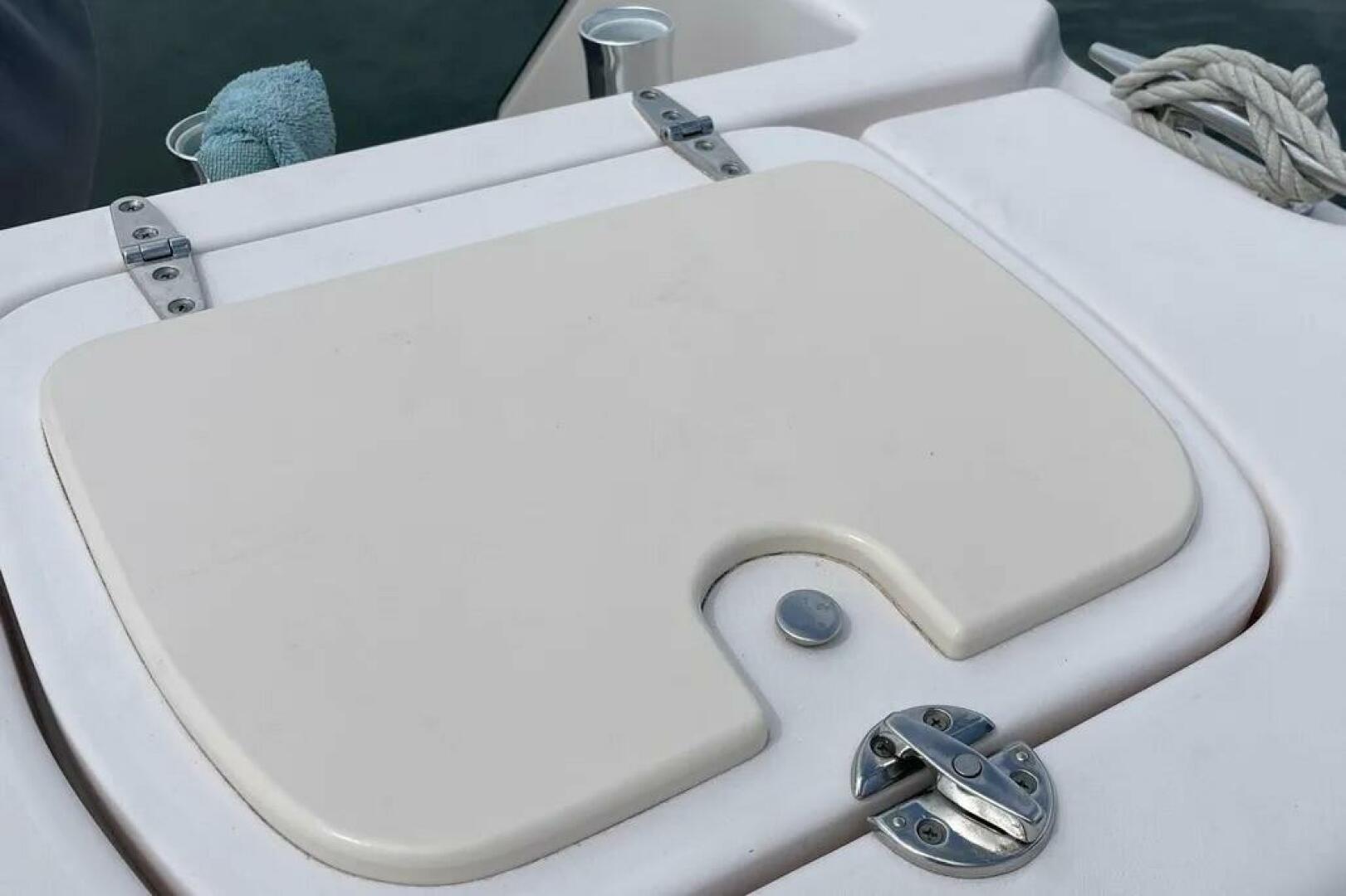 Slide: The Image of Grady-White Chesapeake 290 2009 - 5478317