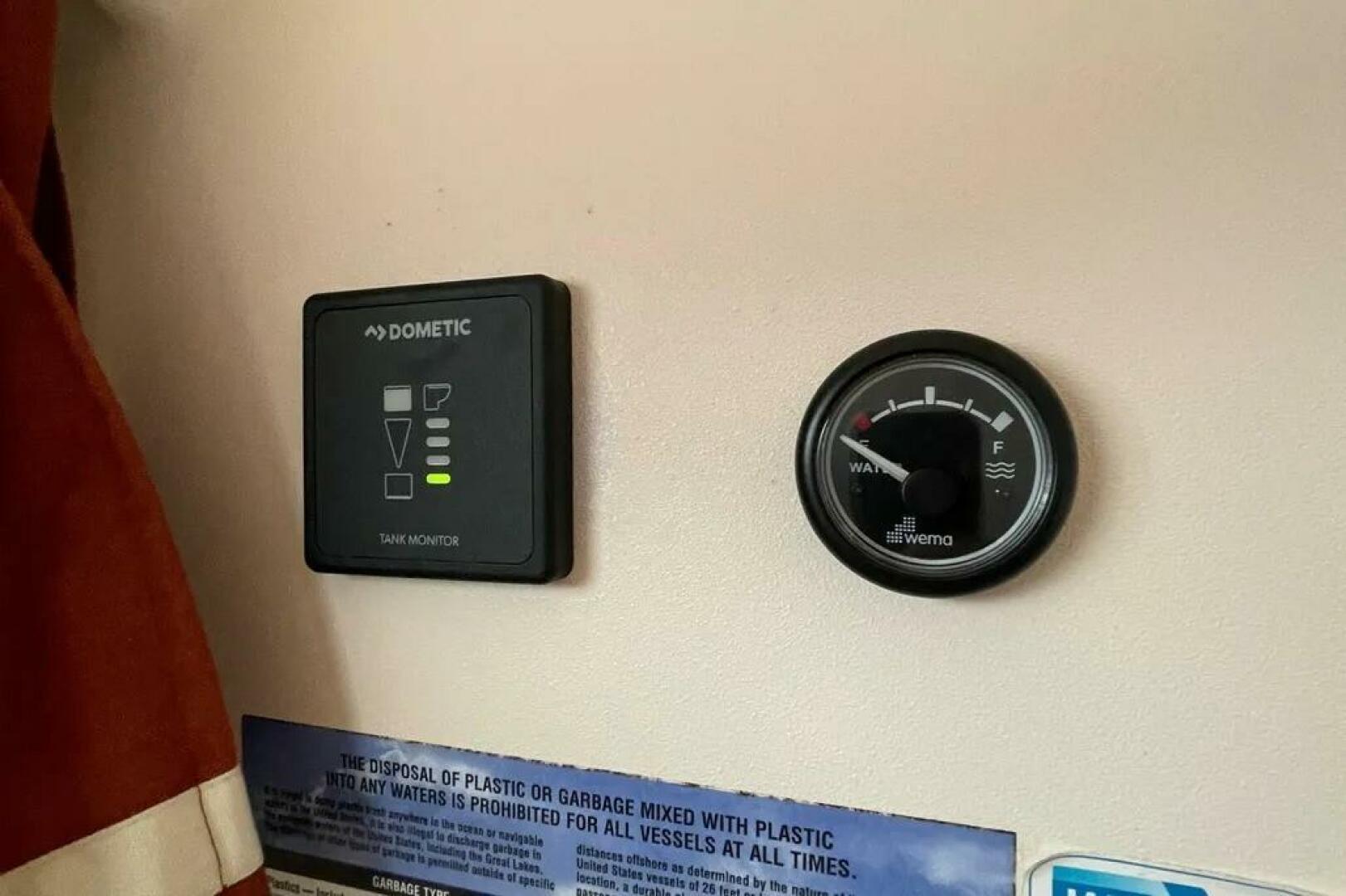 Slide: The Image of Grady-White Chesapeake 290 2009 - 5478340