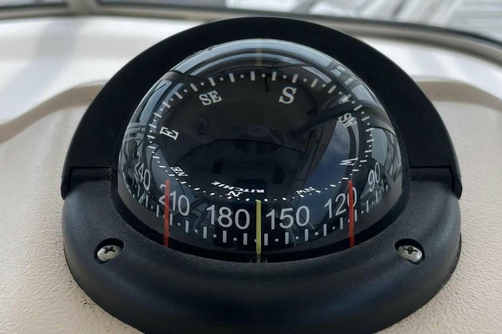 Slide: The Image of Grady-White Chesapeake 290 2009 - 5478348