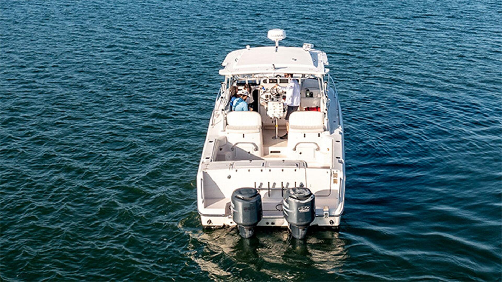 Slide: The Image of Grady-White Express 330 2005 - 5395336