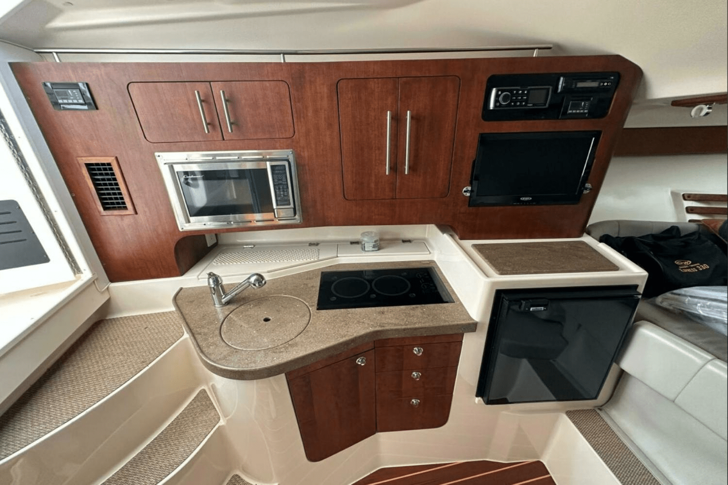 Slide: The Image of Grady-White Express 330 2014 - 18